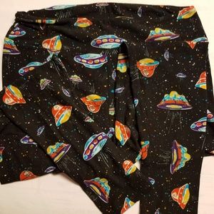 LuLaRoe T/C Leggings - OUT OF THIS WORLD!